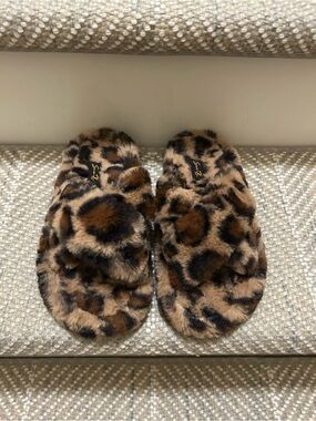 Leopard Faux Fur Slide Slippers
